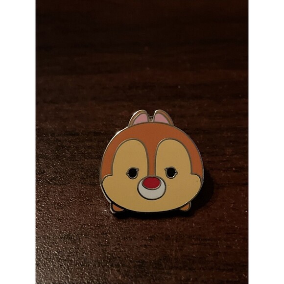 Disney‎ Dale Tsum Tsum Series 1 Mystery Trading Pin - Picture 1 of 4